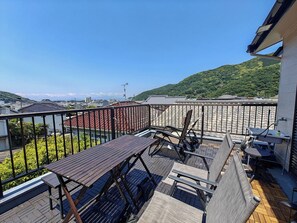 Outdoor dining - A 2LDK house for rent boasting a terrace where you / Numazu Shizuoka (Numazu)