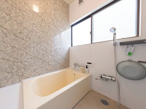 Hair dryer, towels - A 2LDK house for rent boasting a terrace where you / Numazu Shizuoka (Numazu)