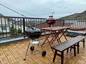 Outdoor dining - A 2LDK house for rent boasting a terrace where you / Numazu Shizuoka (Numazu)
