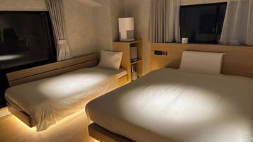 Desk, free WiFi, bed sheets