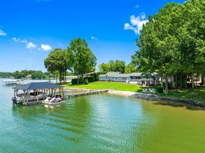 Miscellaneous - NEW! Hot Tub, Amazing Sunsets, Sleeps 10, 4bd 4ba! (Mooresville)