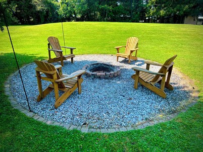 Bright & Modern Cottage Near Port Rowan, Long Point, & Turkey Point