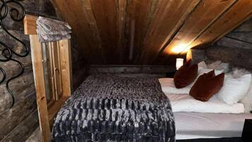 4 bedrooms, free WiFi, bed sheets