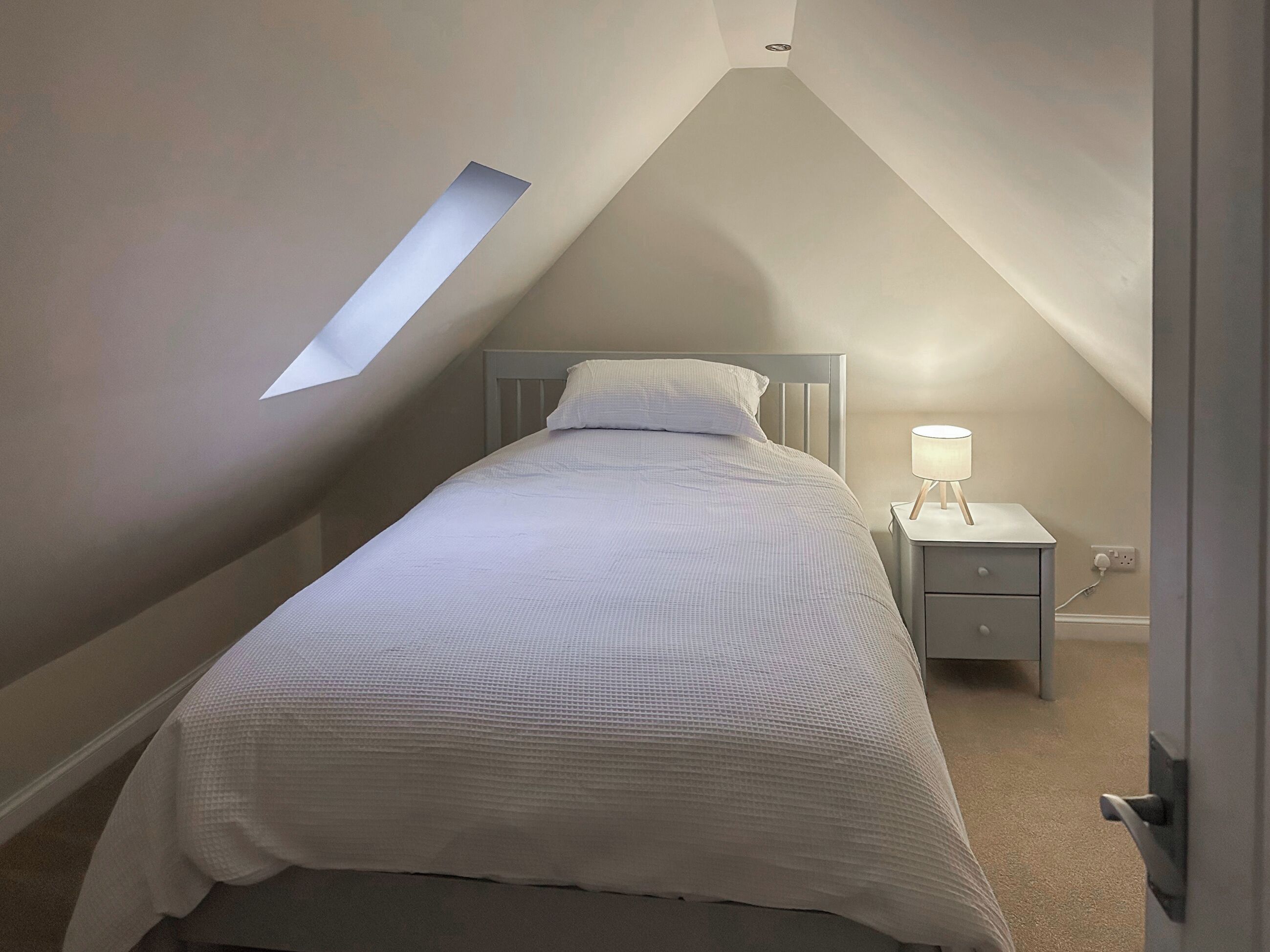 2 bedrooms, WiFi (free)