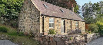 2 bedroom accommodation in Aboyne