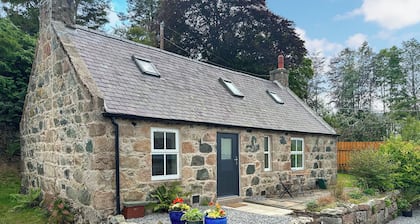 2 bedroom accommodation in Aboyne