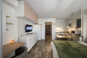 Desk, iron/ironing board, free WiFi, bed sheets