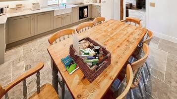Dishwasher, highchair