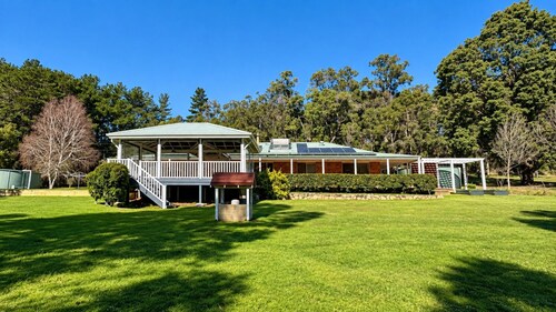 Chalwell Lodge – your luxurious rural retreat nestled in the heart of Carlotta.