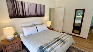 3 Schlafzimmer, BĂŒgeleisen/BĂŒgelbrett, kostenloses WLAN, BettwĂ€sche