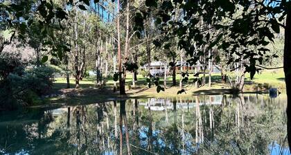 Chalwell Lodge – your luxurious rural retreat nestled in the heart of Carlotta.