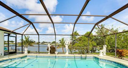 4 Mi to Port C Beach Park! Classy Canal-Front Home