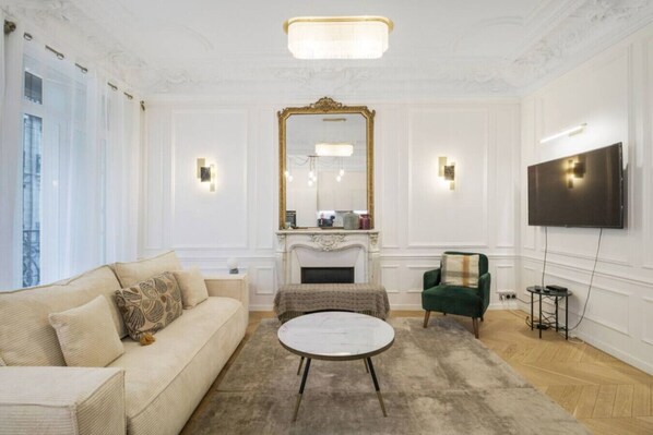 TV
