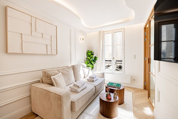 تلفزيون ذكي