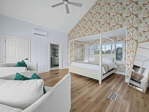 6 Schlafzimmer, Bügeleisen/Bügelbrett, Reisekinderbett, WLAN