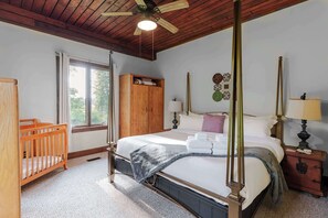 7 soverom, strykejern/-brett, reiseseng for barn og wi-fi