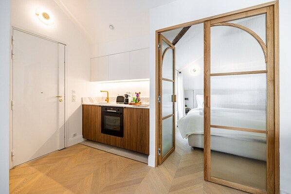 1 Schlafzimmer, Bügeleisen/Bügelbrett, kostenloses WLAN, Bettwäsche