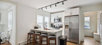 Federal HILL PRIDE 1 - Ground-Floor Flat