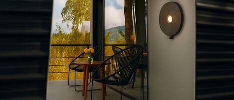 Cabin, Lake View | Teres/patio