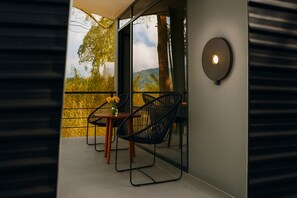 Cabin, Lake View | Terrace/patio