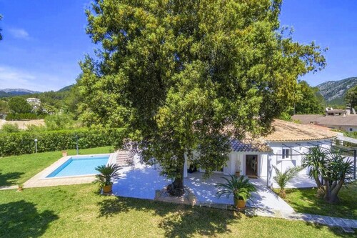 Casa Encinar en Tranquila Zona Residencial