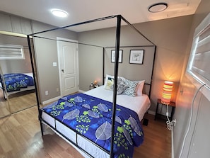 2 bedrooms, desk, iron/ironing board, free WiFi