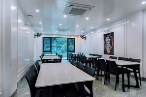 Desayuno inglés gratuito y diario