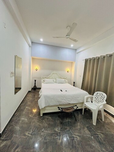  Hotel The White House Varanasi 
