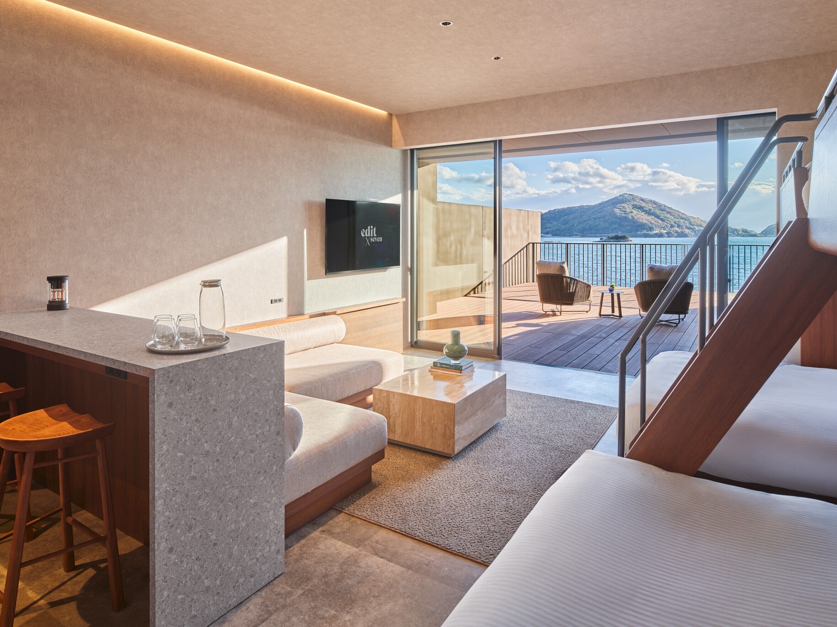 客房, 无烟房, 海洋景观 (Terrace, Bunk, West Wing) | 客房内保险箱、办公桌、免费 WiFi、床单