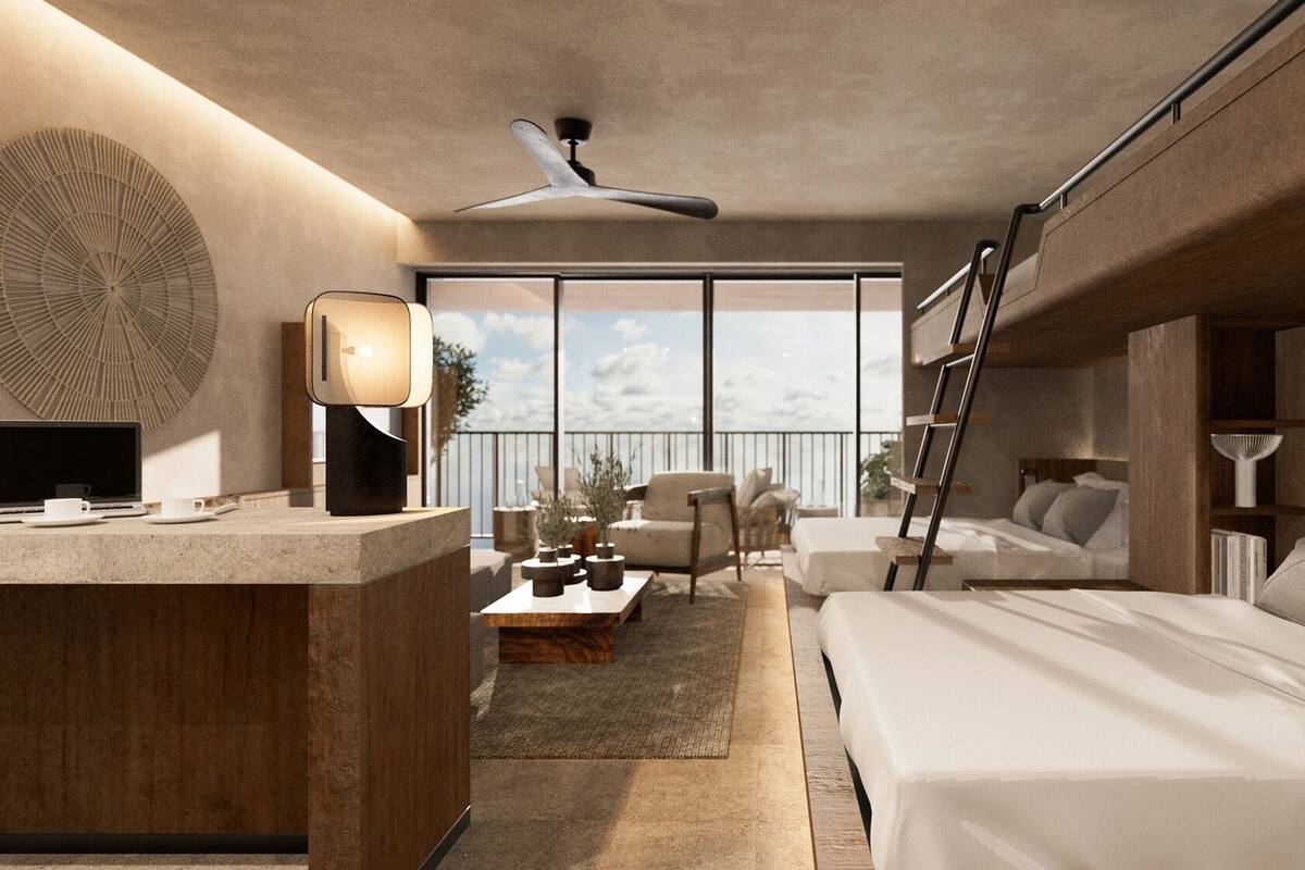In-room safe, desk, free WiFi