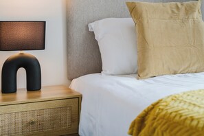 3 bedrooms, iron/ironing board, free WiFi