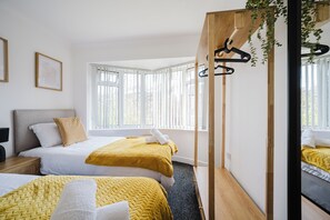 3 habitaciones, tabla de planchar con plancha y wifi gratis