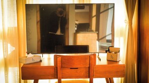 In-room safe, desk, laptop workspace, blackout curtains