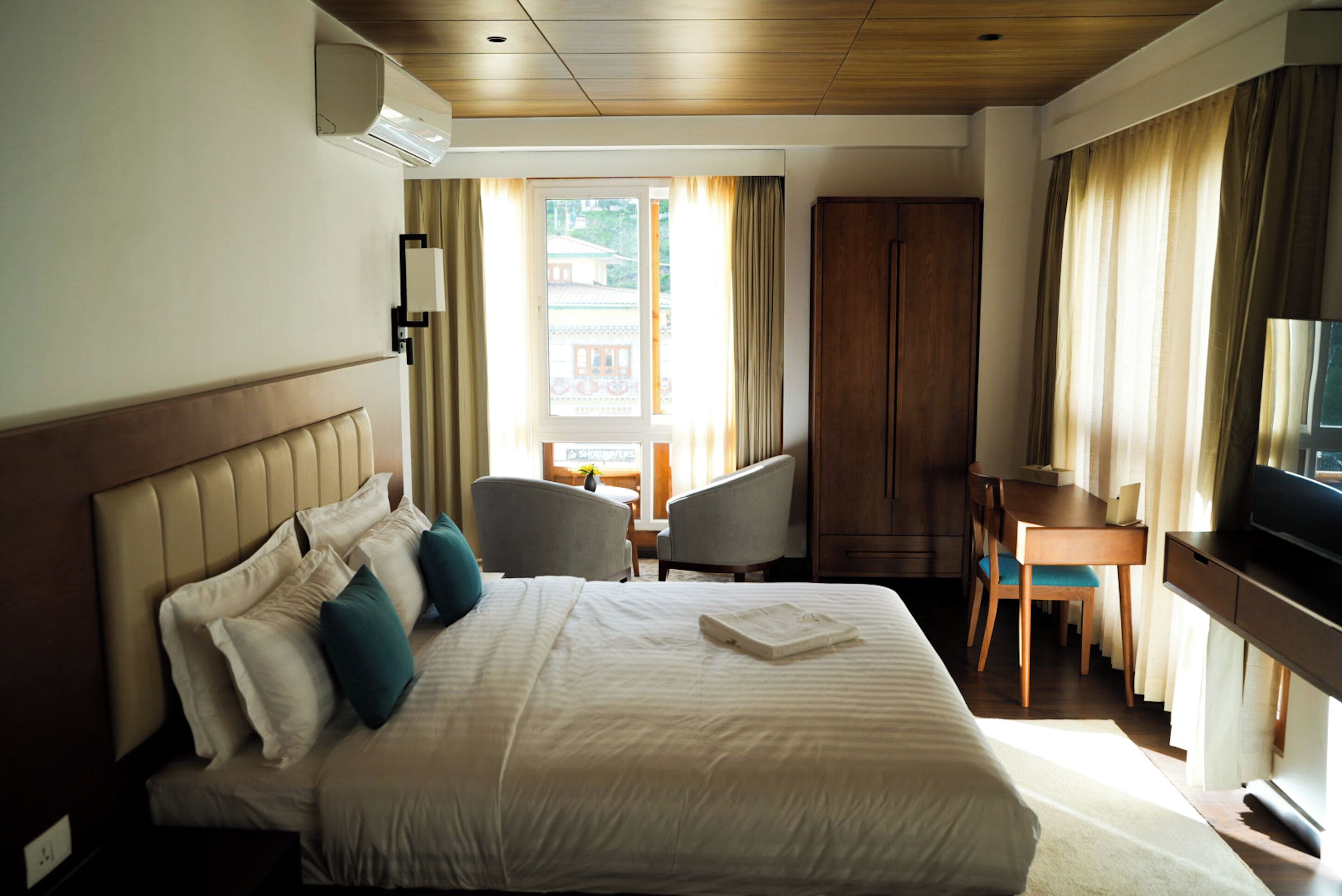 Superior Room, Valley View | In-room safe, desk, laptop workspace, blackout drapes