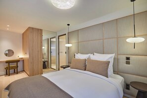 2 bedrooms, iron/ironing board, Internet, bed sheets