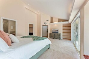 4 Schlafzimmer, Bügeleisen/Bügelbrett, kostenloses WLAN, Bettwäsche