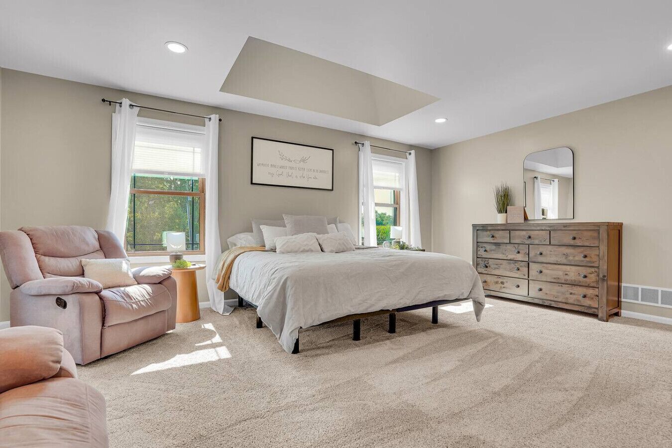 6 sovrum, skrivbord, wi-fi och sängkläder