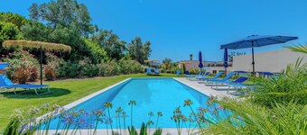 Suites Sunny Hill by Interhome