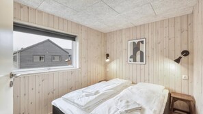 5 bedrooms, free WiFi