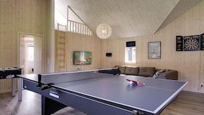 Spielezimmer