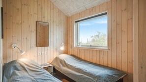 4 bedrooms, free WiFi