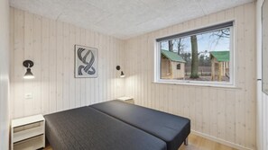 8 bedrooms, free WiFi