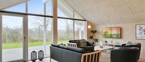 Takka, pöytäjalkapallopöytä, pöytätennispöytä