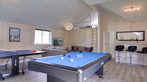 Spielezimmer