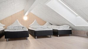 9 bedrooms, free WiFi