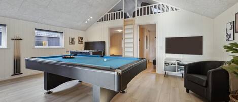 Spielezimmer