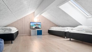 9 bedrooms, free WiFi