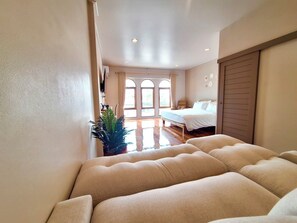 Deluxe Room, City View | Free WiFi