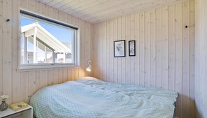4 bedrooms, free WiFi