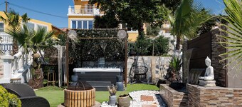 Quinta da Fera - Exclusive Villa near Lisbon with Pool, Jacuzzi, BBQ, Sauna, Gym